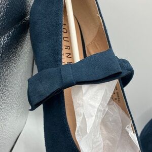 Journee Collection Women's Dark Blue Bow Flats